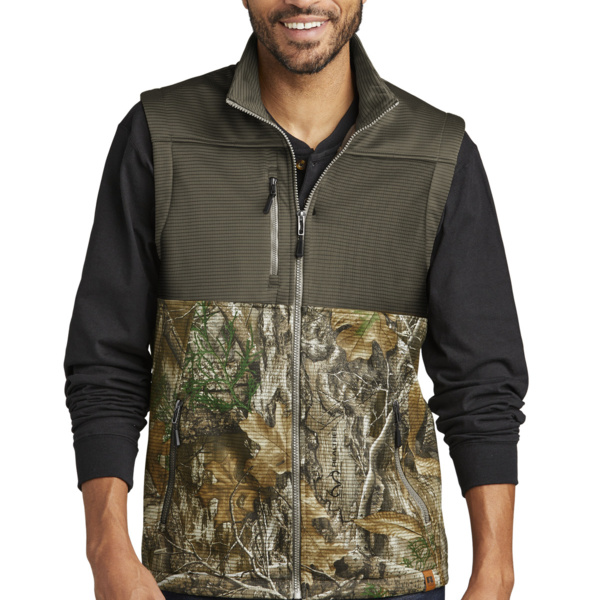 Realtree ® Atlas Colorblock Soft Shell Vest Thumbnail